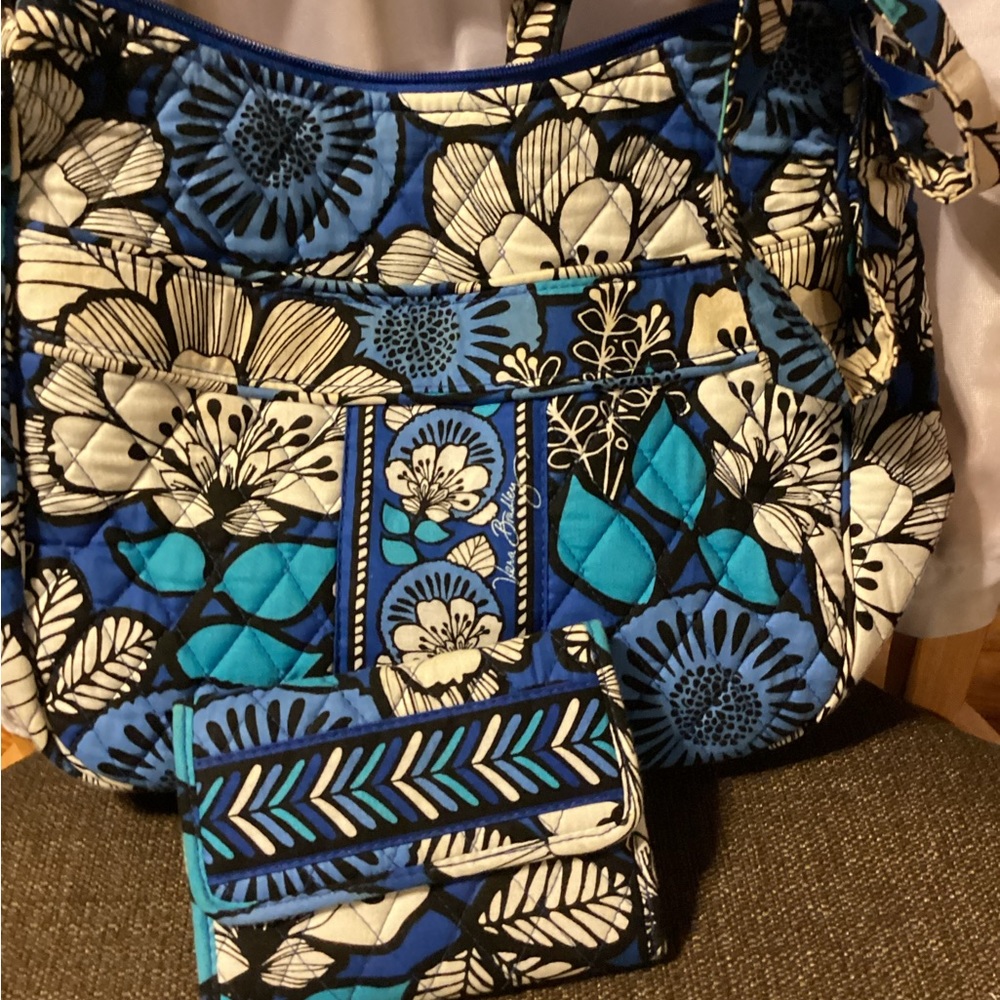 Vintage Vera Bradley In “Blue Bayou” CB Carryall (wallet sold separately). - Picture 5 of 5